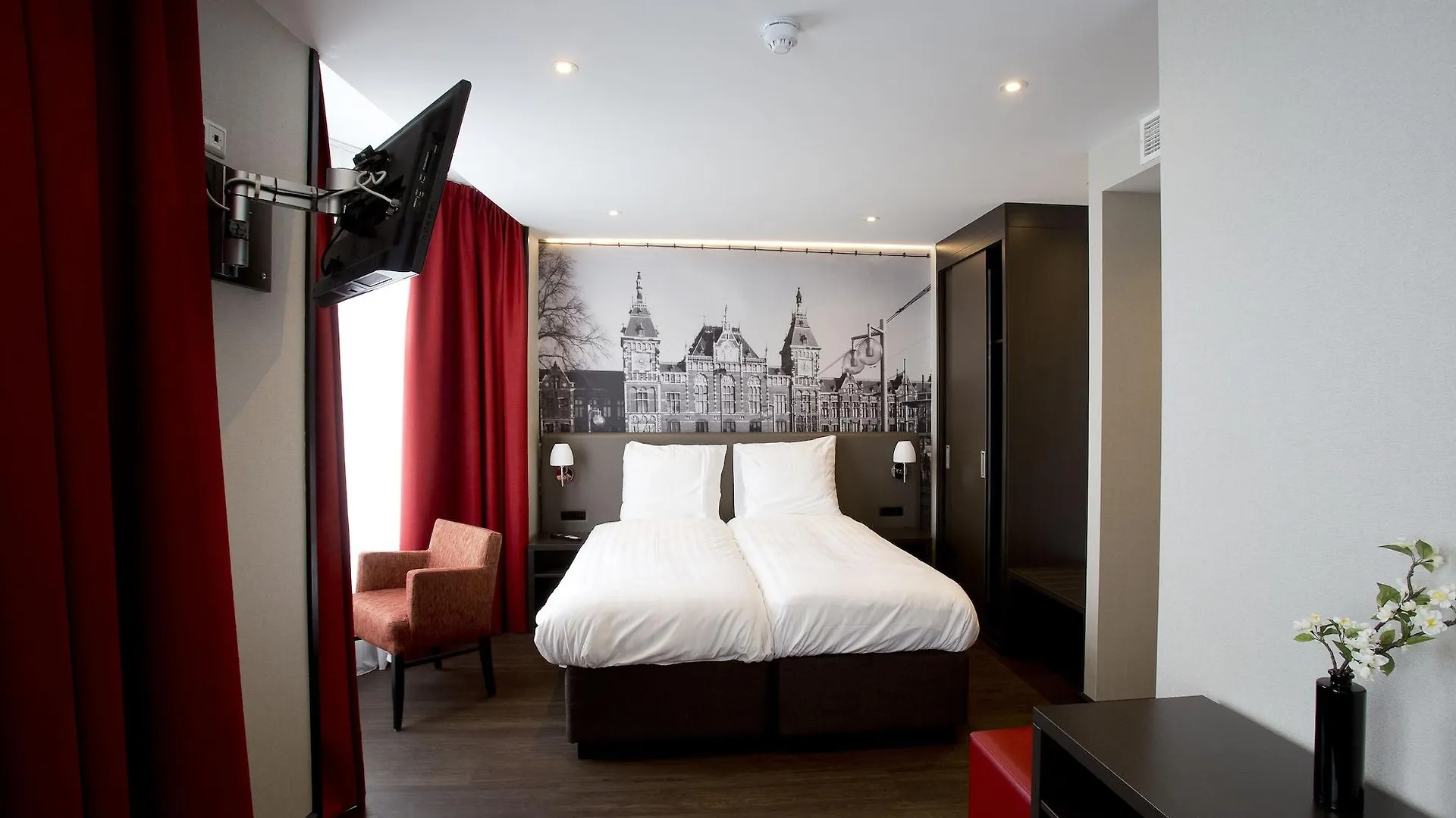 Royal Amsterdam Hotel